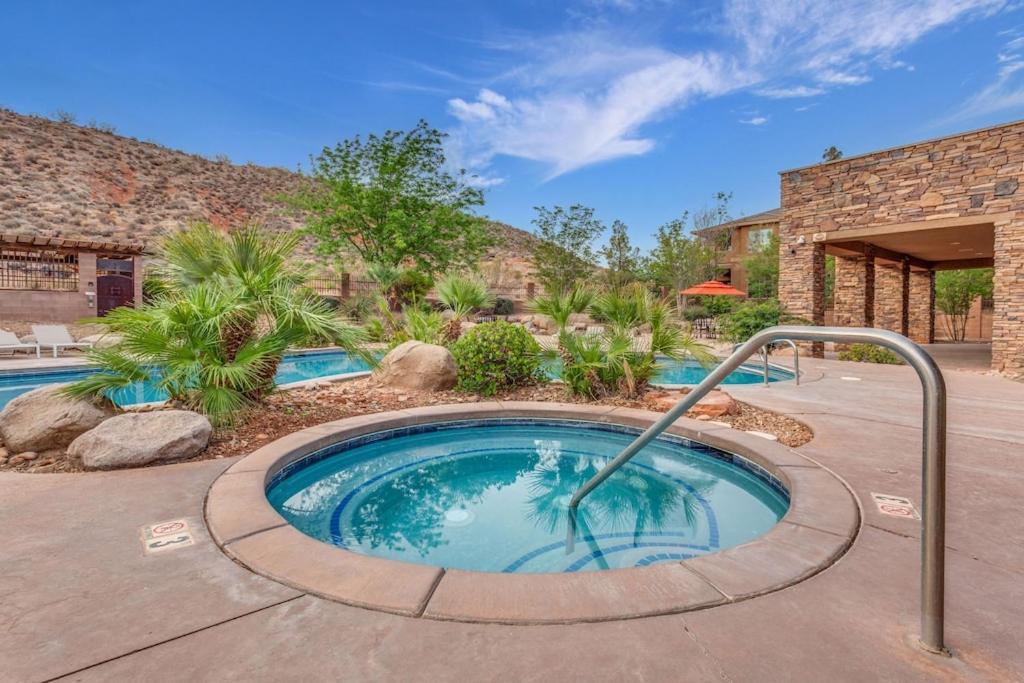 Coral Springs Resort H2 Brand New Home, Community Pool, Outdoor Fireplace, And Near Sand Hollow Washington Exterior photo